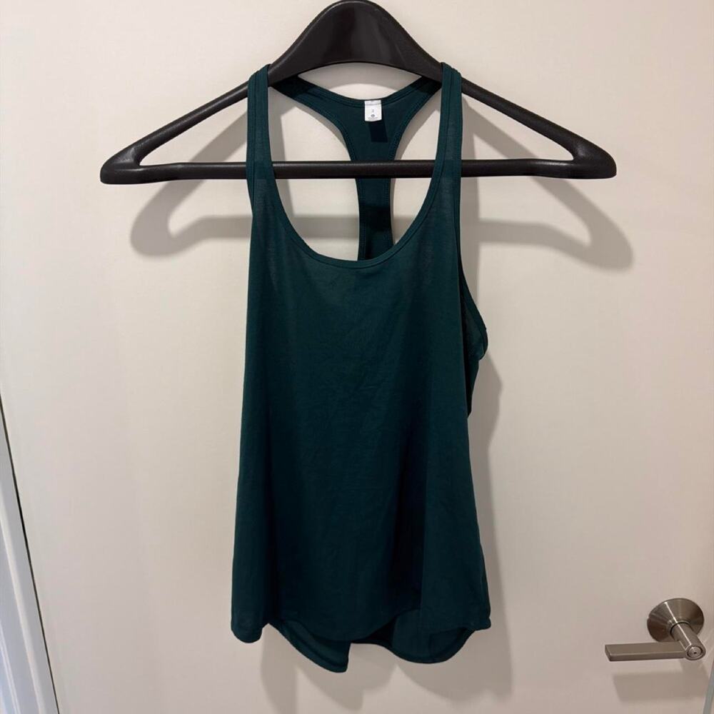 Lululemon green tank top